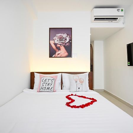 Saigon Hotel & Apartment Ho Şi Min Exterior foto