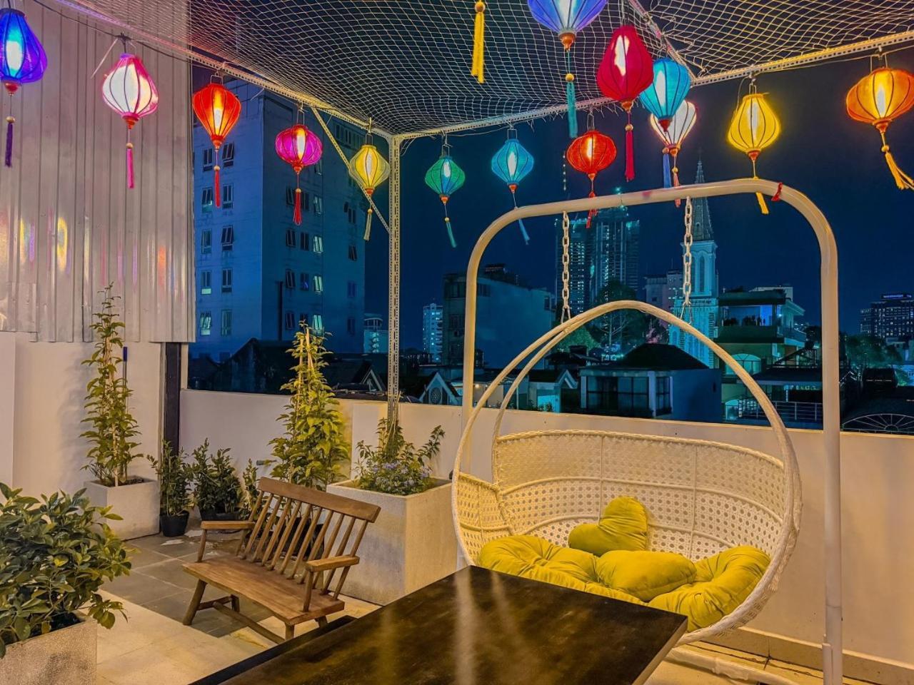 Saigon Hotel & Apartment Ho Şi Min Exterior foto